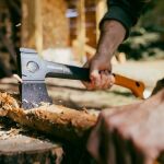 Univerzálna sekera Fiskars S - X18