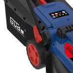 Zadná časť akumulátorovej kosačky Güde, ukazujúca zberný kôš a ovládanie výšky kosenia - GU58400