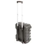 Vysunuté teleskopické držadlo kufra uľahčujúce prepravu náradia – AH187015