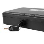 Detailný pohľad na zámok kufra s odtlačkom prsta a 2 kľúčmi - AH291705