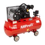 Detail zadnej časti vzduchového kompresora s elektromotorom, madlom a bezpečnostnými štítkami - AH30100