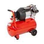 Detail zadnej časti vzduchového kompresora s elektromotorom, madlom a bezpečnostnými štítkami - AH3050