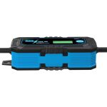 Bočný pohľad na nabíjačku autobatérií Güde 12V/6V-4A s LCD displejom - GU85145