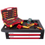 Izolované náradie pre elektrikárov na pracovnej ploche dielenského vozíka - H14019VDE