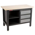 Ponk s tromi zásuvkami a policou